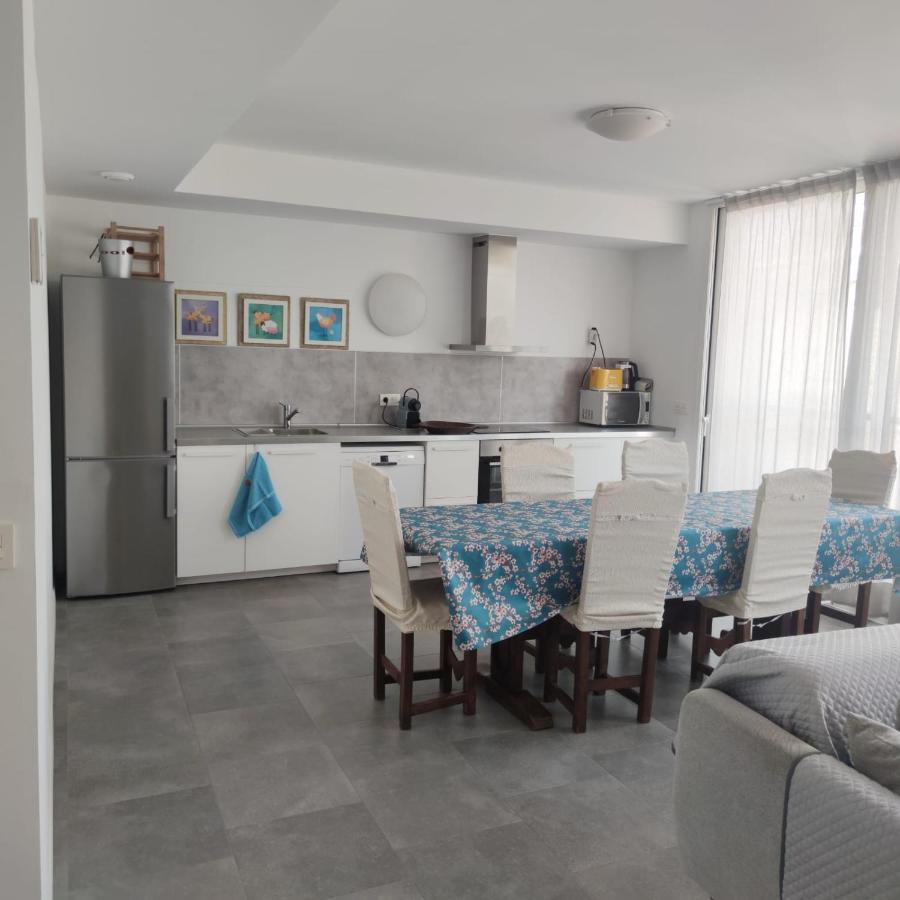 Apartment Close To The Beach With Free Parking بادالونا المظهر الخارجي الصورة