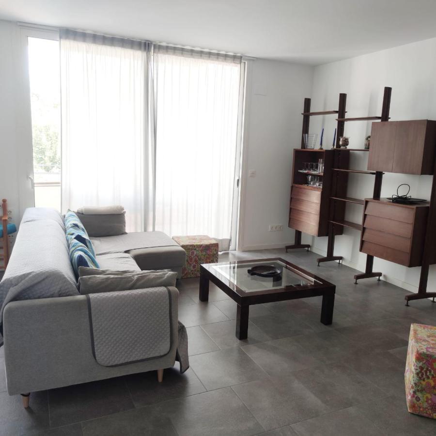 Apartment Close To The Beach With Free Parking بادالونا المظهر الخارجي الصورة